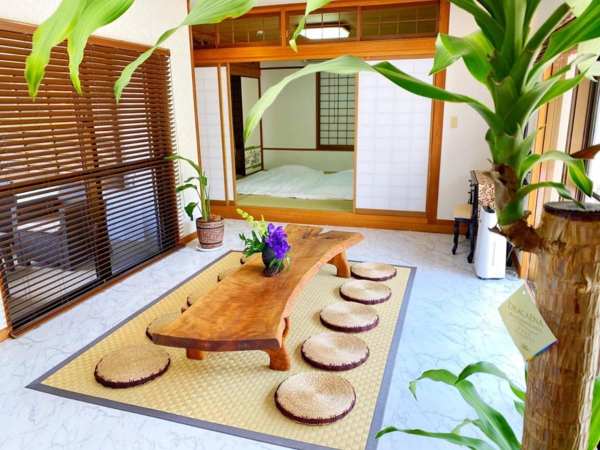 Palm Villa Ishigakijima Yugafu Ishigaki  ภายนอก รูปภาพ